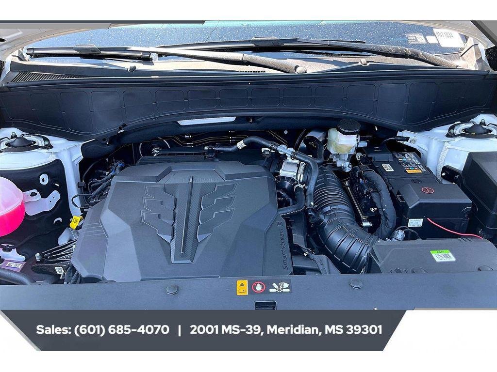 New 2027 Creamy White Pearl Hyundai SEL FWD image 10