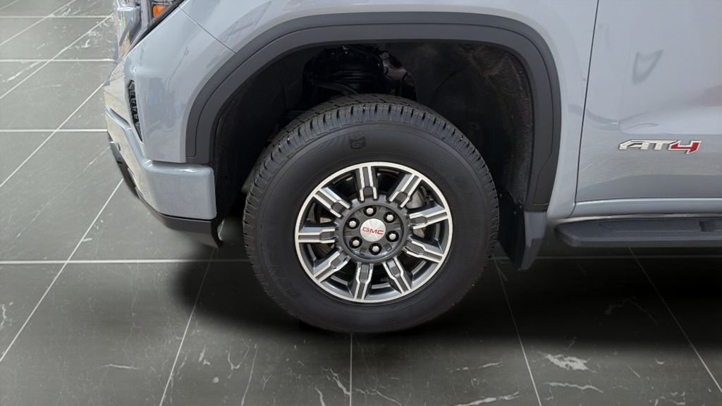 Used 2025 Gray GMC AT4 image 24