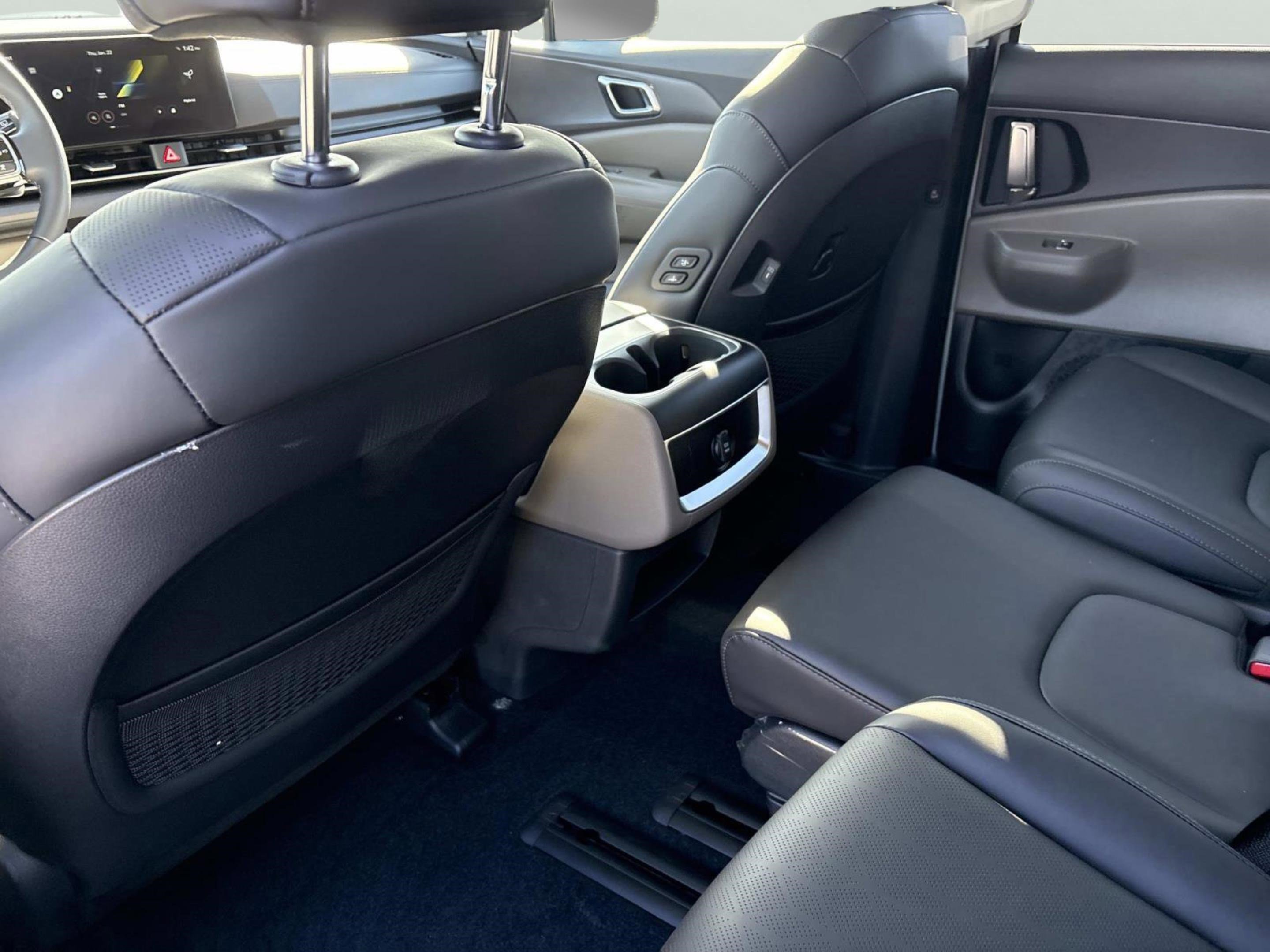 New 2026 Ivory Silver Kia EX image 13