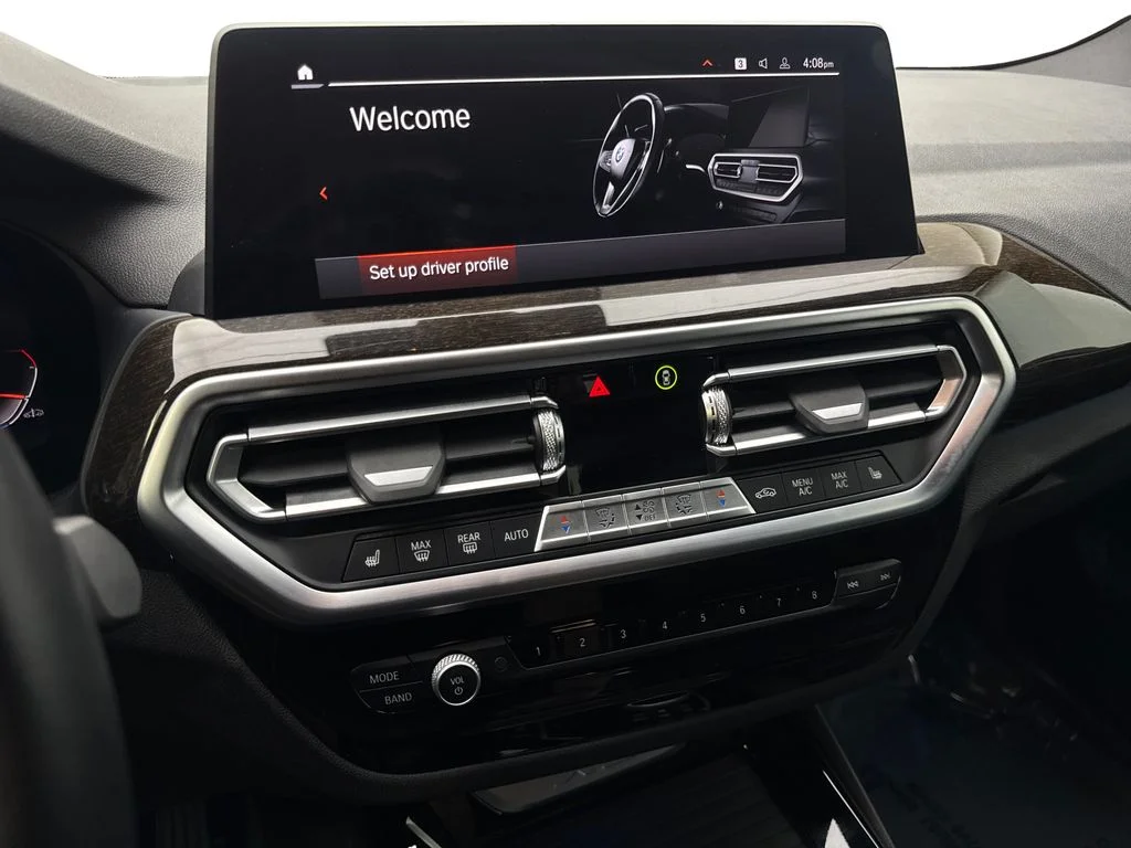 Used 2024 Gray BMW sDrive30i image 61