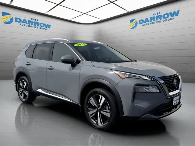 Used 2023 Gray Nissan SL image 7