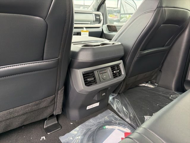 New 2026 Carbonized Gray Metallic Ford F-350® Lariat® image 10