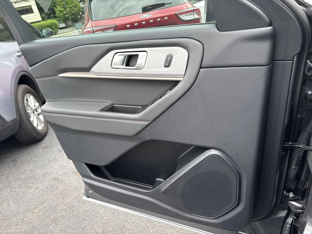 Used 2025 Carbonized Gray Metallic Ford Active image 24