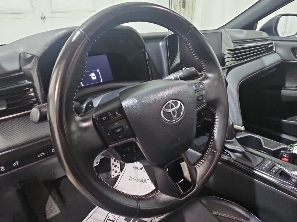 Used 2025 Heavy Metal Toyota SE image 11