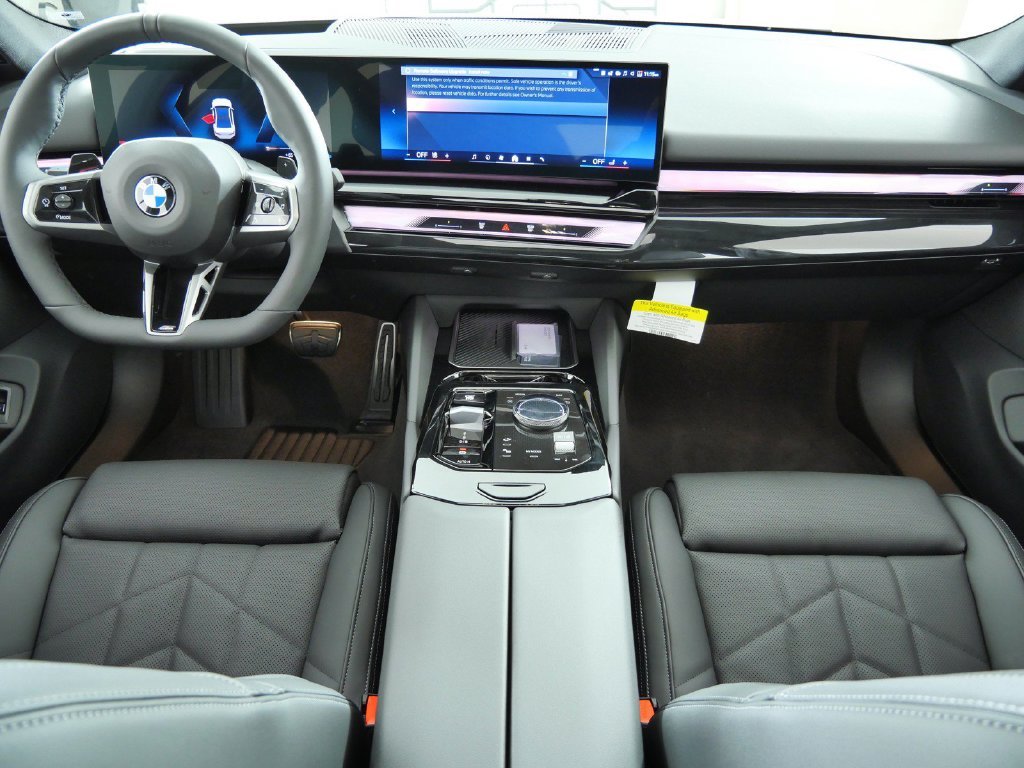 New 2027 Alpine White BMW 530i xDrive image 5