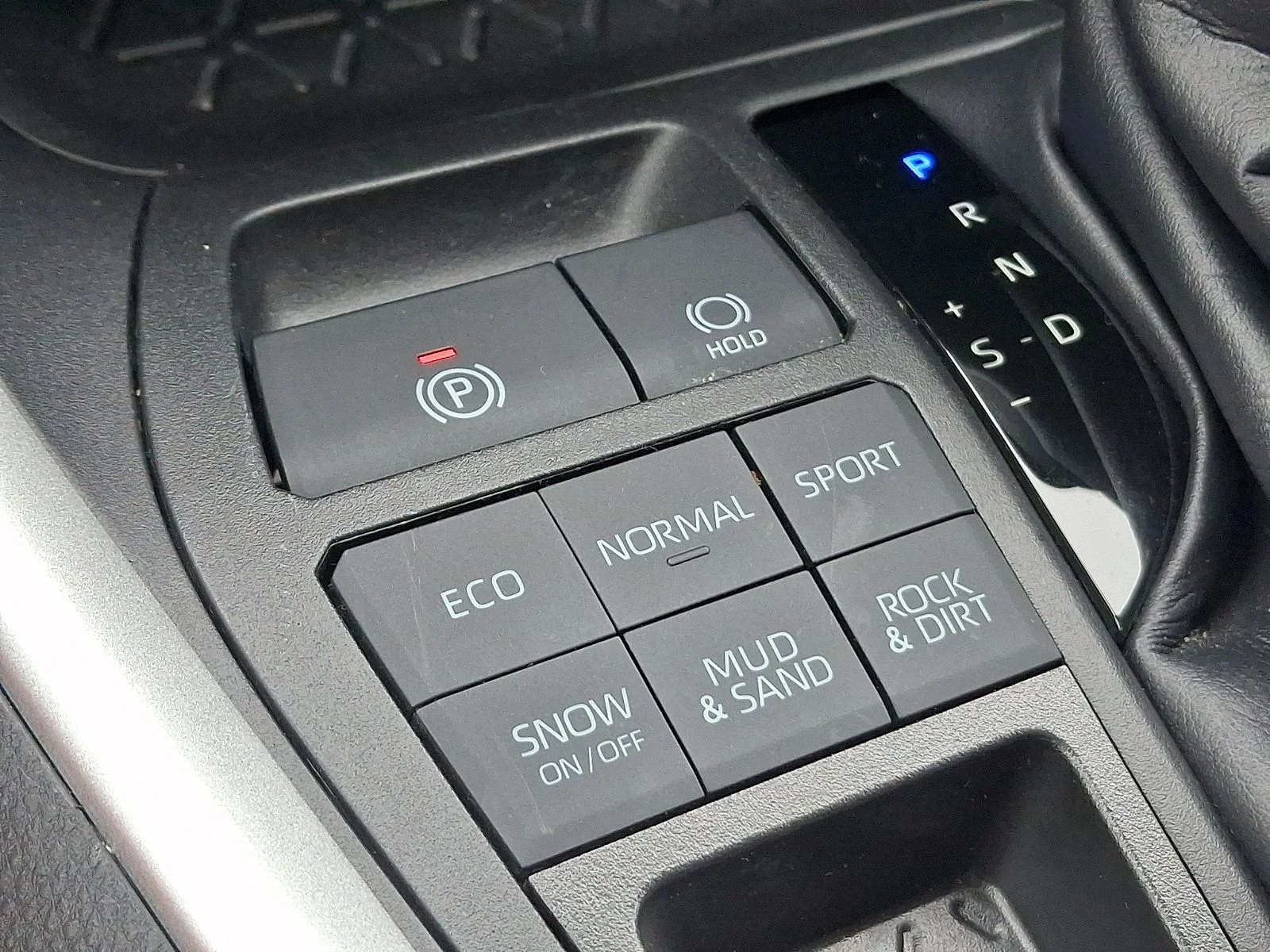 Used 2023 Red Toyota LE image 25