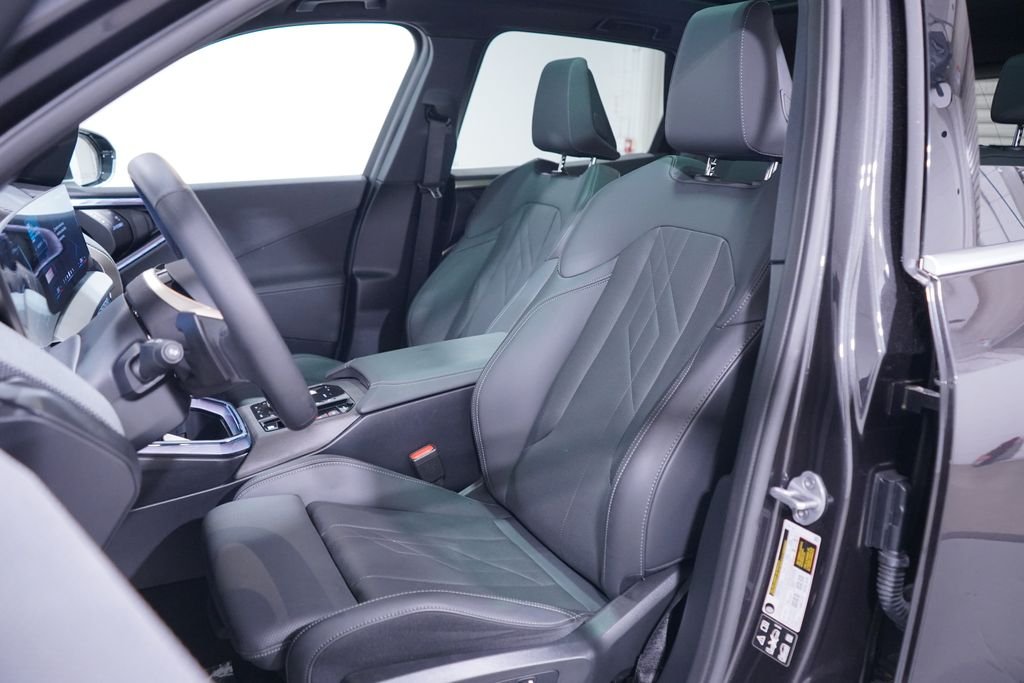 Used 2025 Dark Graphite BMW 30 xDrive image 7