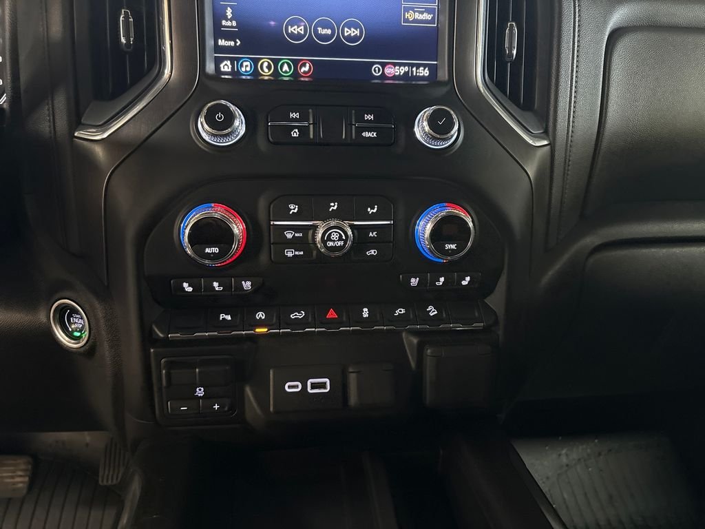 Used 2020 White GMC AT4 image 19