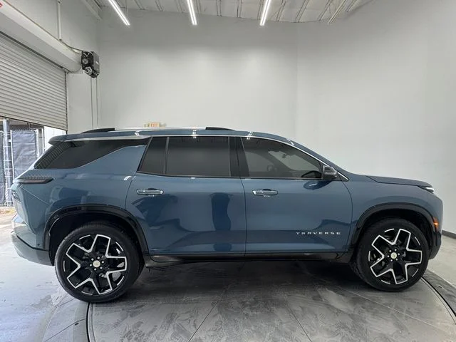 Used 2026 Lakeshore Blue Metallic Chevrolet High Country image 15