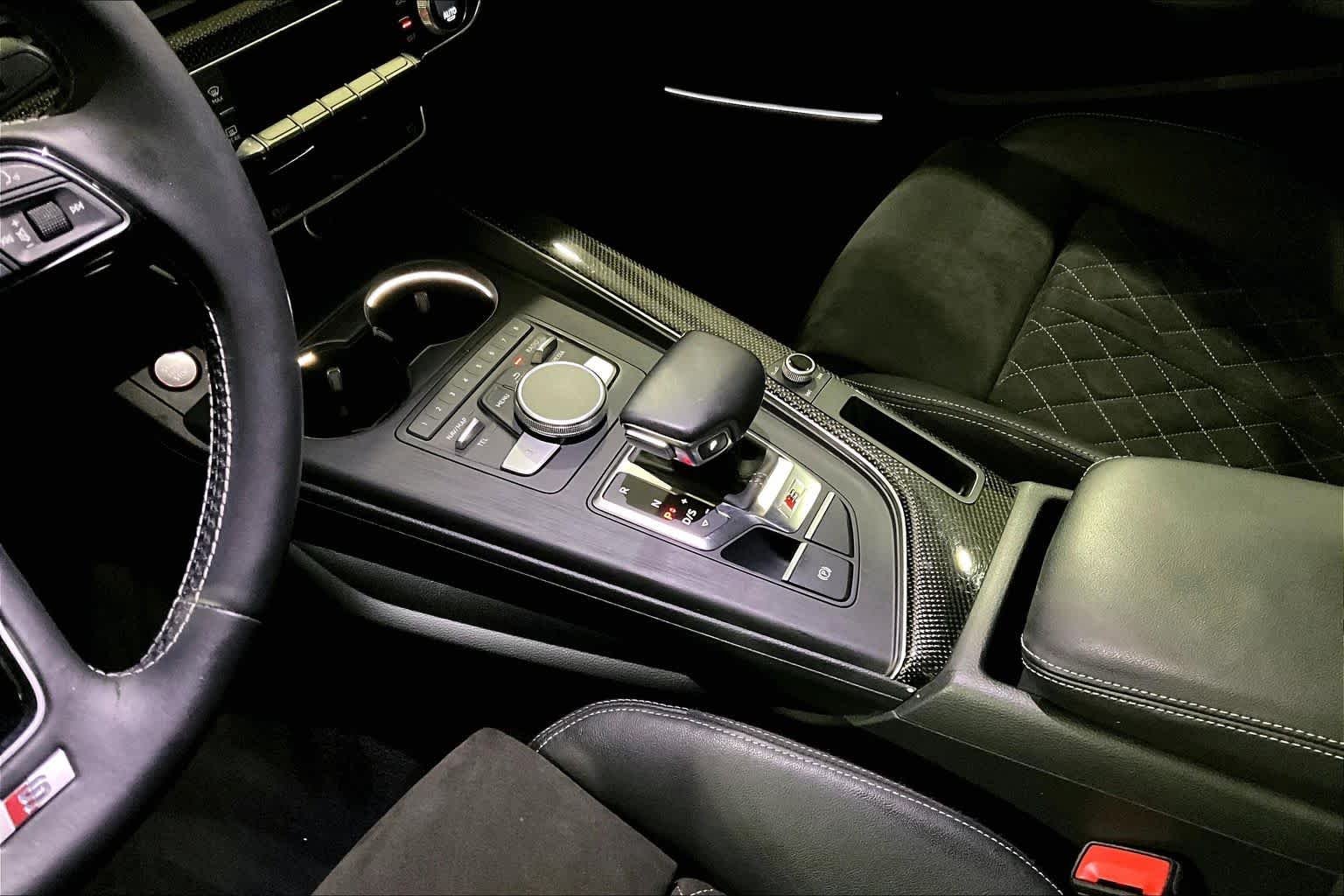 Used 2018 GRAY Audi Premium Plus image 16