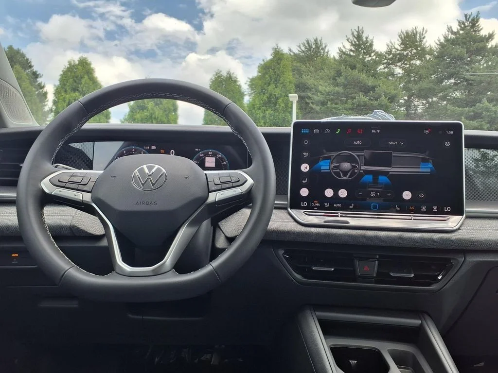New 2026 Pure White Volkswagen 2.0T S image 13