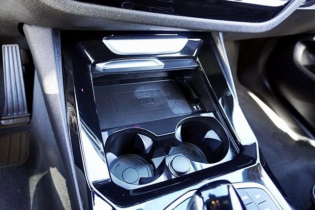 Used 2024 Black BMW sDrive30i image 28