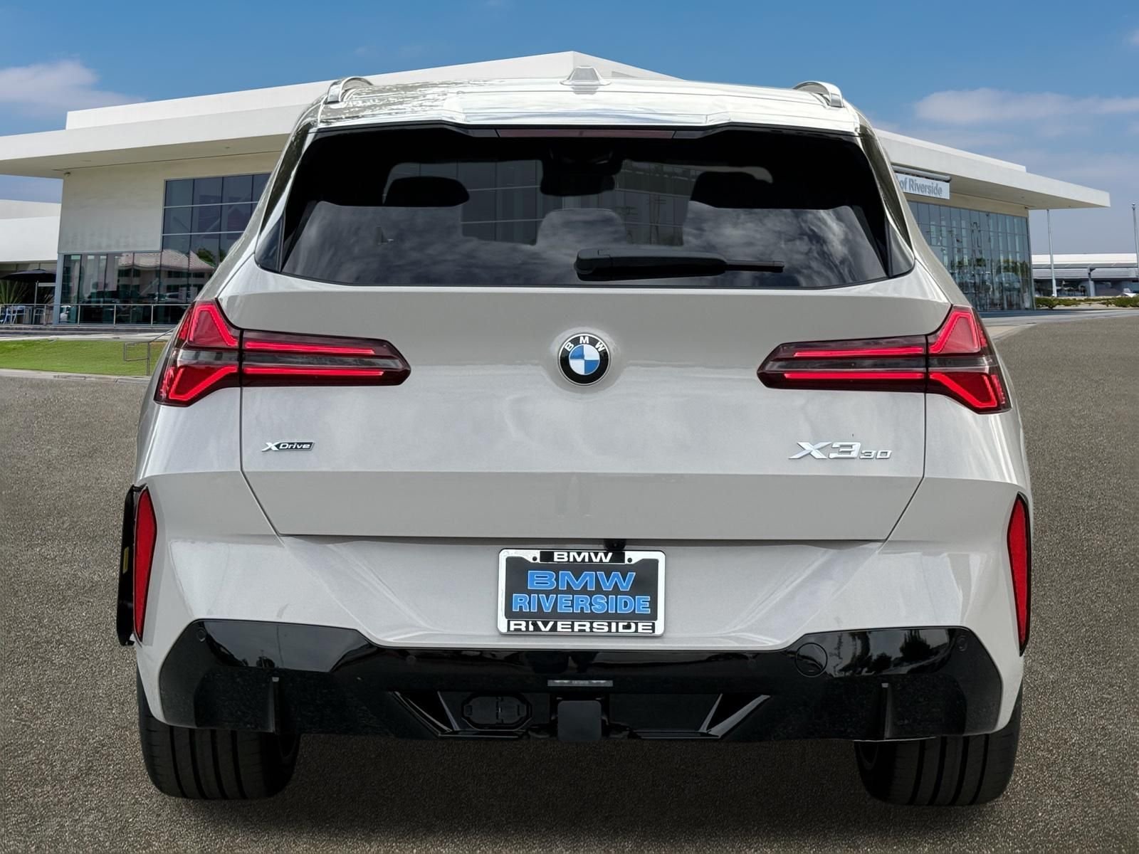 New 2026 Dune Grey Metallic BMW 30 xDrive image 9