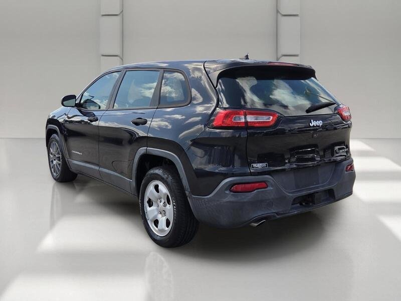 Used 2014 Brilliant Black Crystal Pearlc JEEP FWD 4DR SPORT image 3