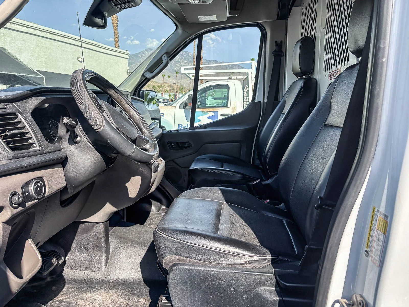 Used 2020 Oxford White Ford Base image 11