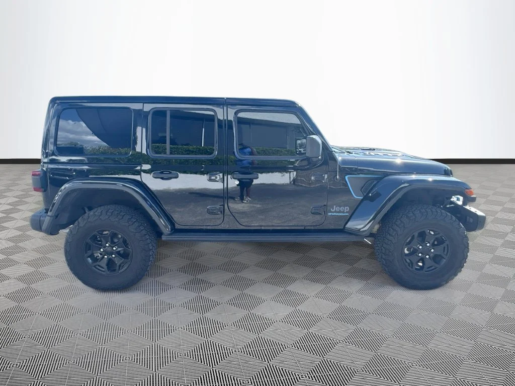 Used 2023 Black Jeep Rubicon 20th Anniversary Edition 4xe image 5