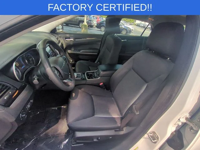 Used 2023 White Chrysler Touring image 16