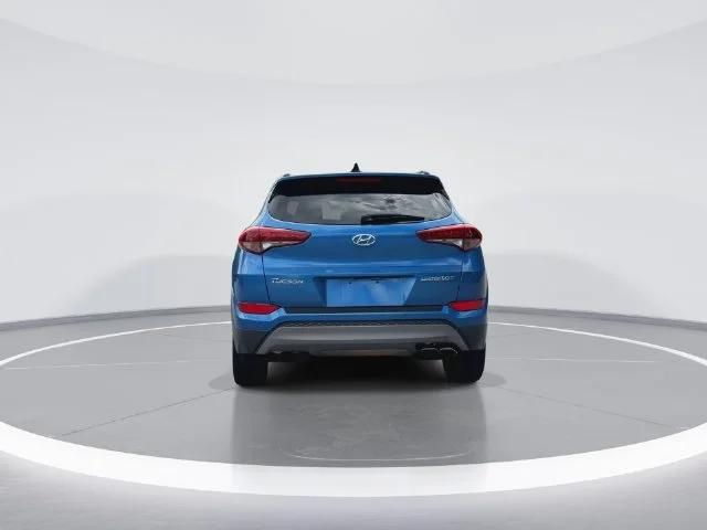 Used 2017 Blue Hyundai Limited image 7