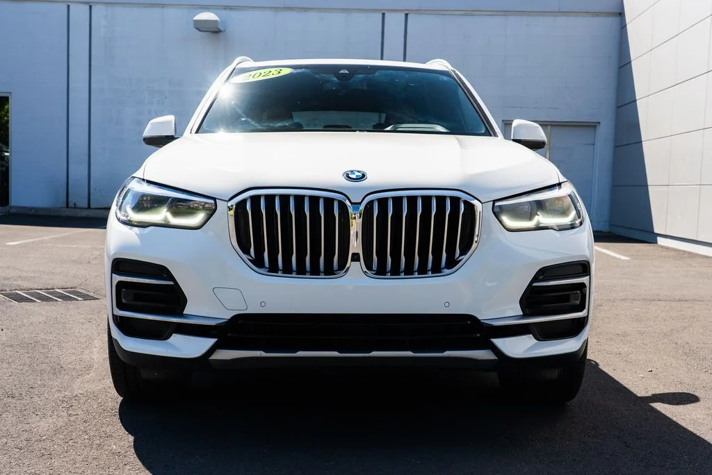 Used 2023 White BMW xDrive45e image 2