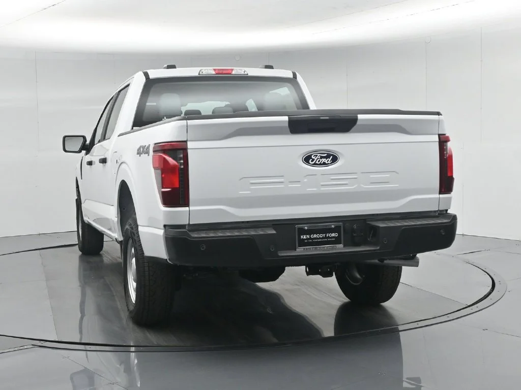 New 2026 White Ford XL image 26