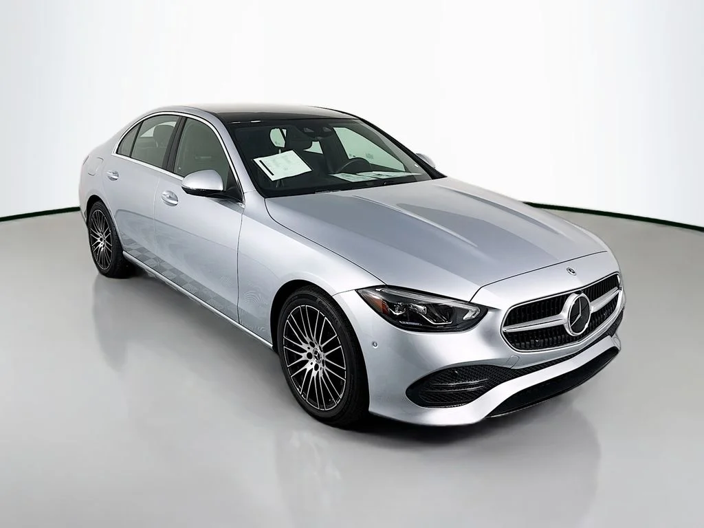 Used 2025  Mercedes-Benz C 300 image 7