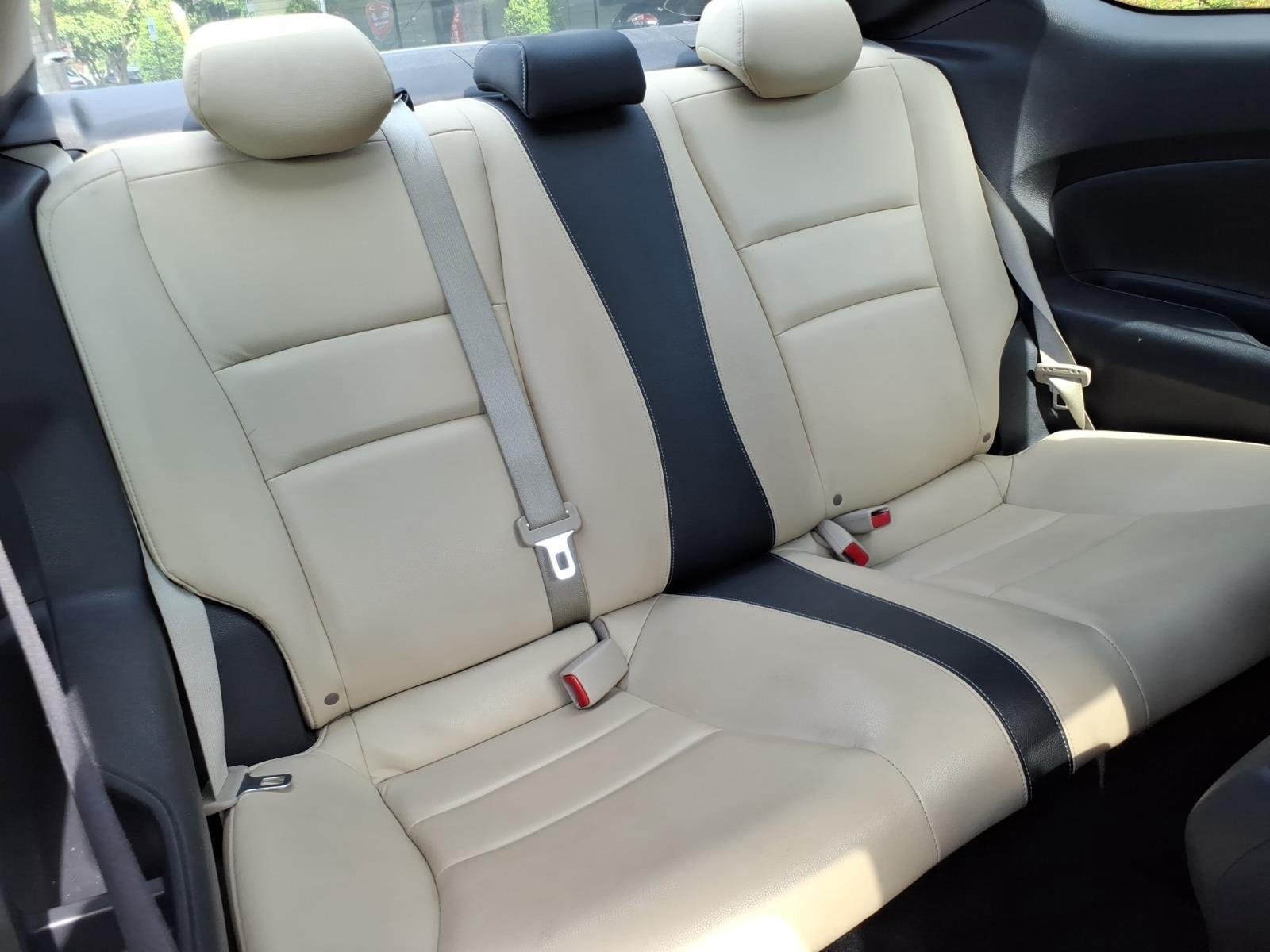 Used 2014 White Orchid Pearl Honda EXLV6 image 27