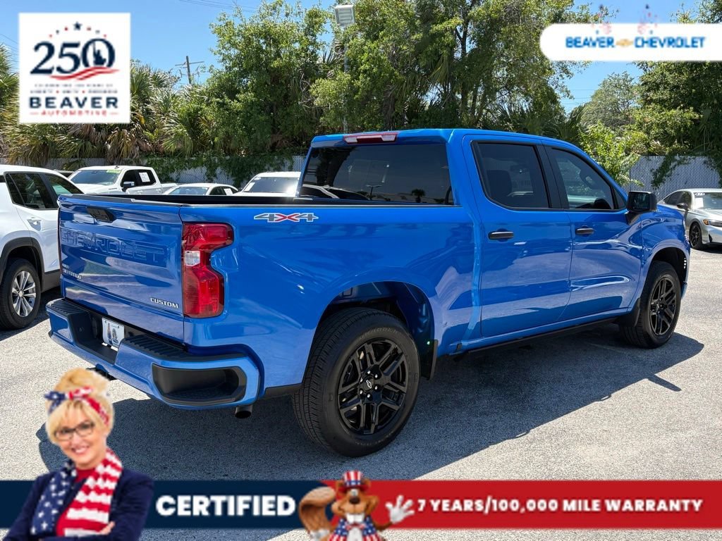 Used 2025 Riptide Blue Metallic Chevrolet Custom image 7