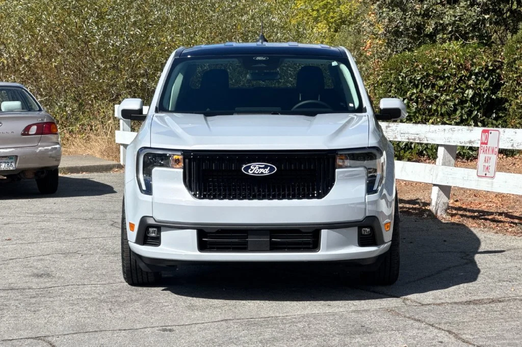New 2026 White Metallic Ford Lobo™ image 9