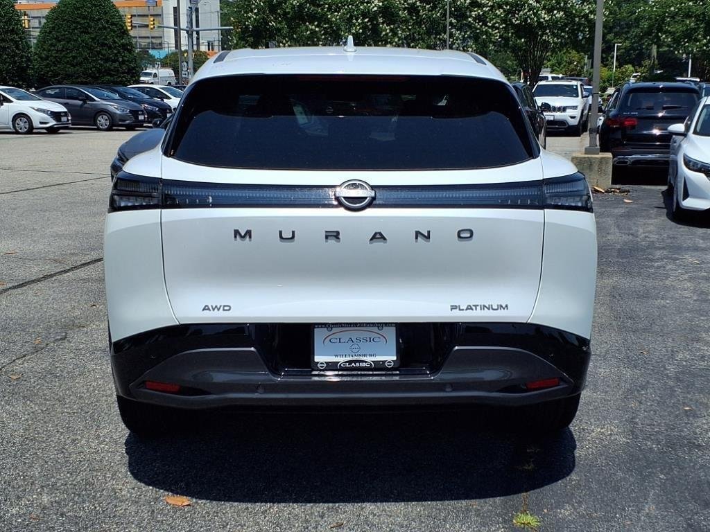 New 2025 Everest White TriCoat Nissan Platinum image 5