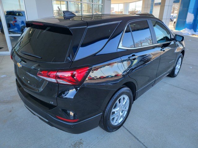 Used 2024 Mosaic Black Metallic Chevrolet LT image 16