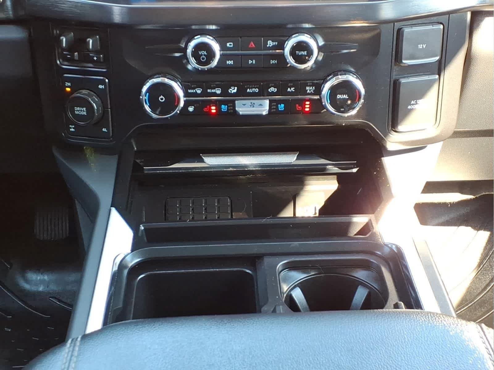 Used 2025 Avalanche Ford LARIAT image 25