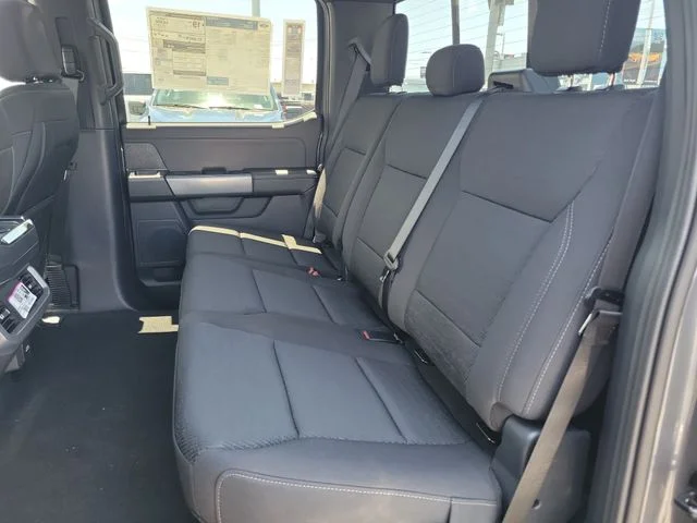 New 2026 Carbonized Gray Metallic Ford XLT image 14