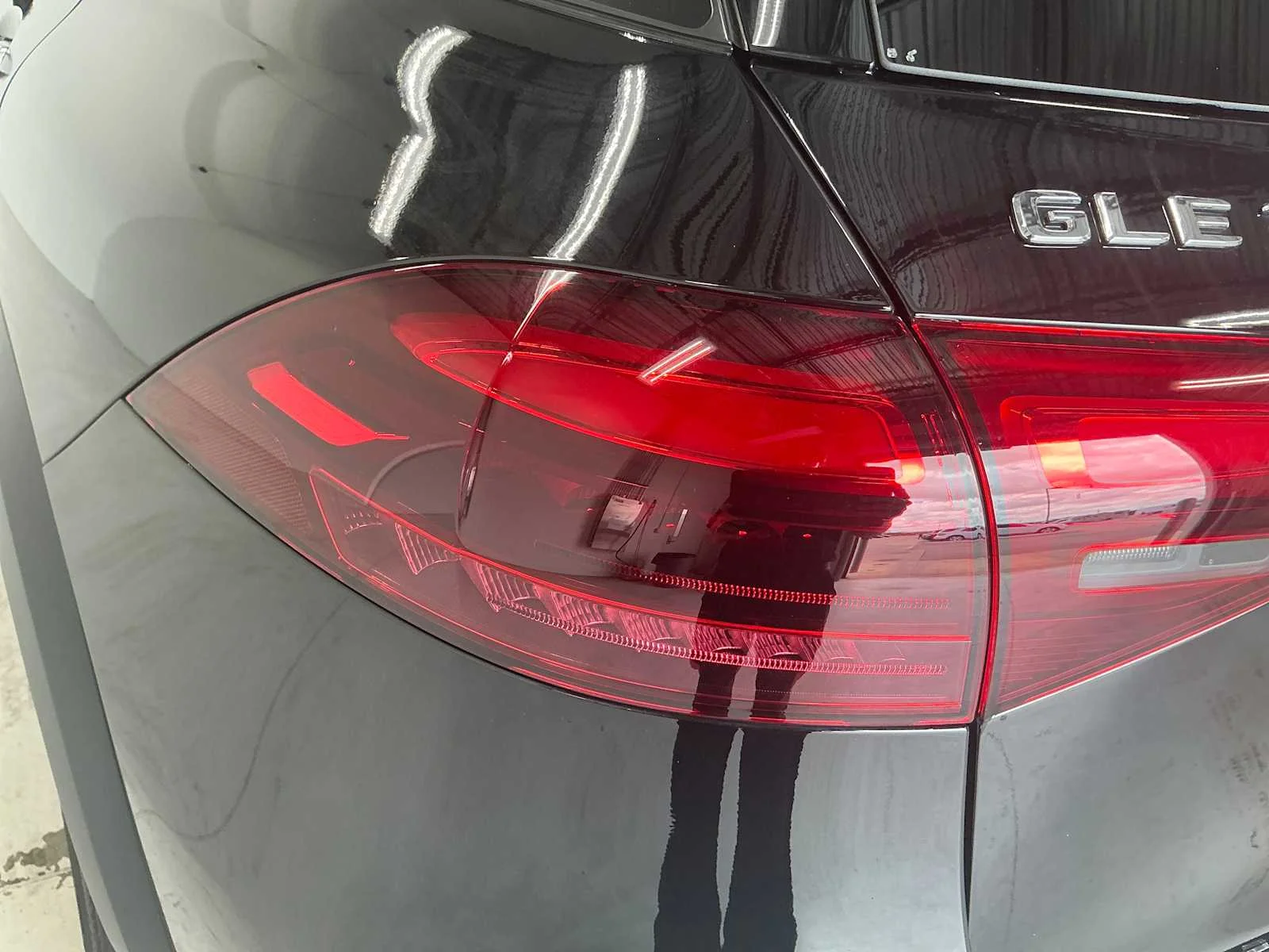 Certified Used 2026 Black Mercedes-Benz GLE 350 image 9