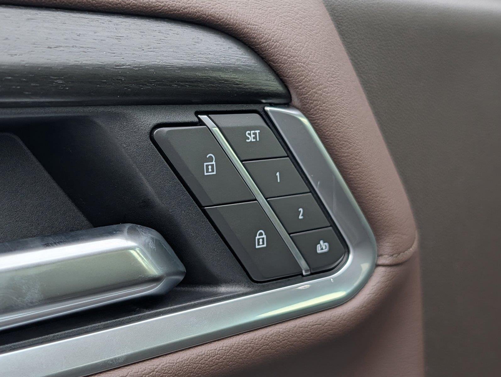 New 2026 Glacier White Tricoat GMC Denali image 17