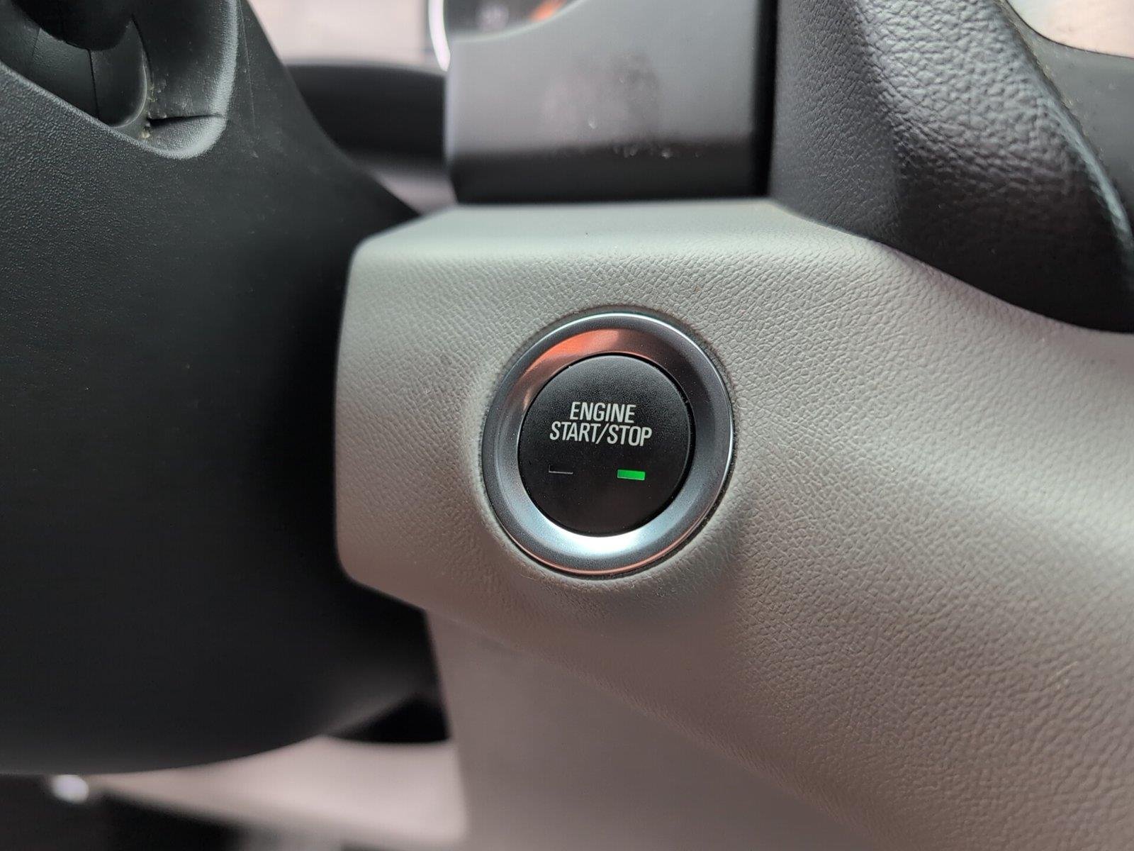 Used 2024 Summit White GMC SLE image 21