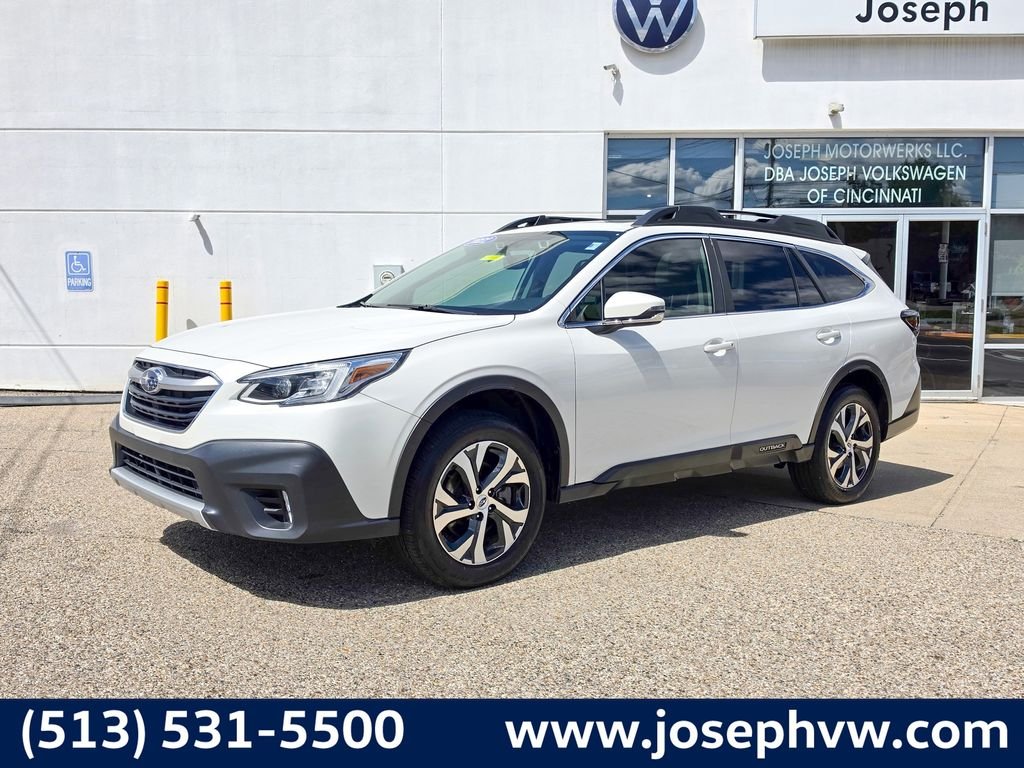 2022 Subaru Outback Limited's photo