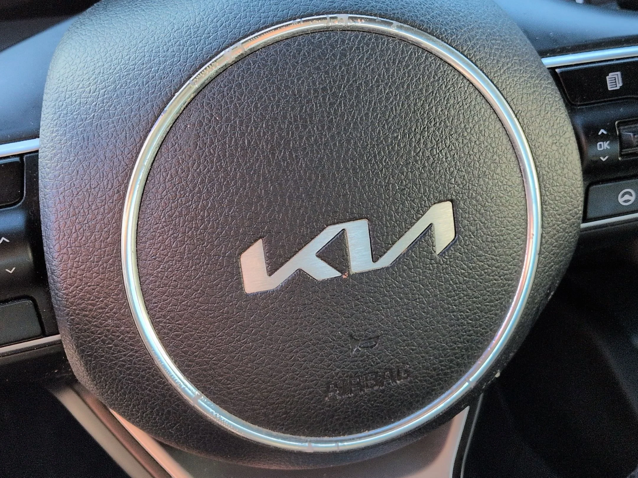 2022 Kia K5 GT-Line - Photo 13