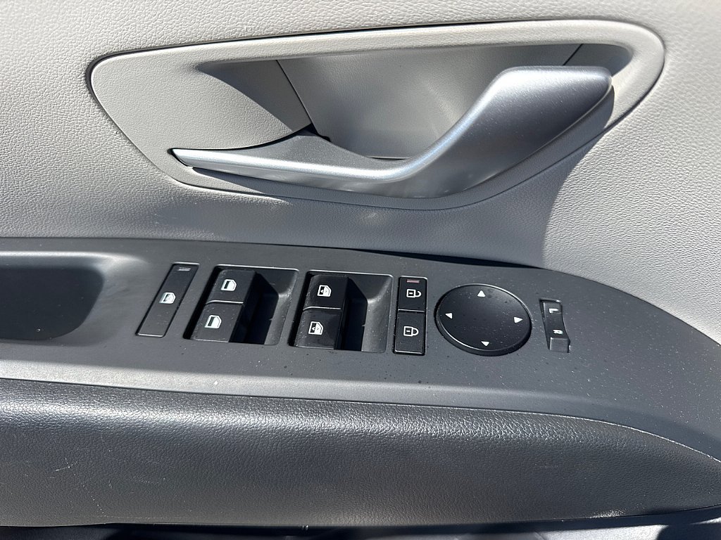 Used 2025 Atlantis Blue Hyundai SEL image 22