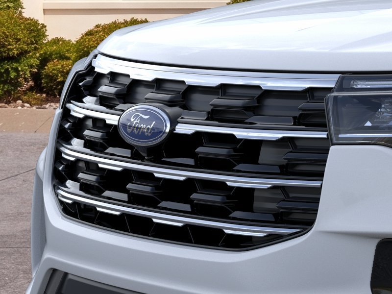 New 2026 Space White Metallic Ford Active image 17