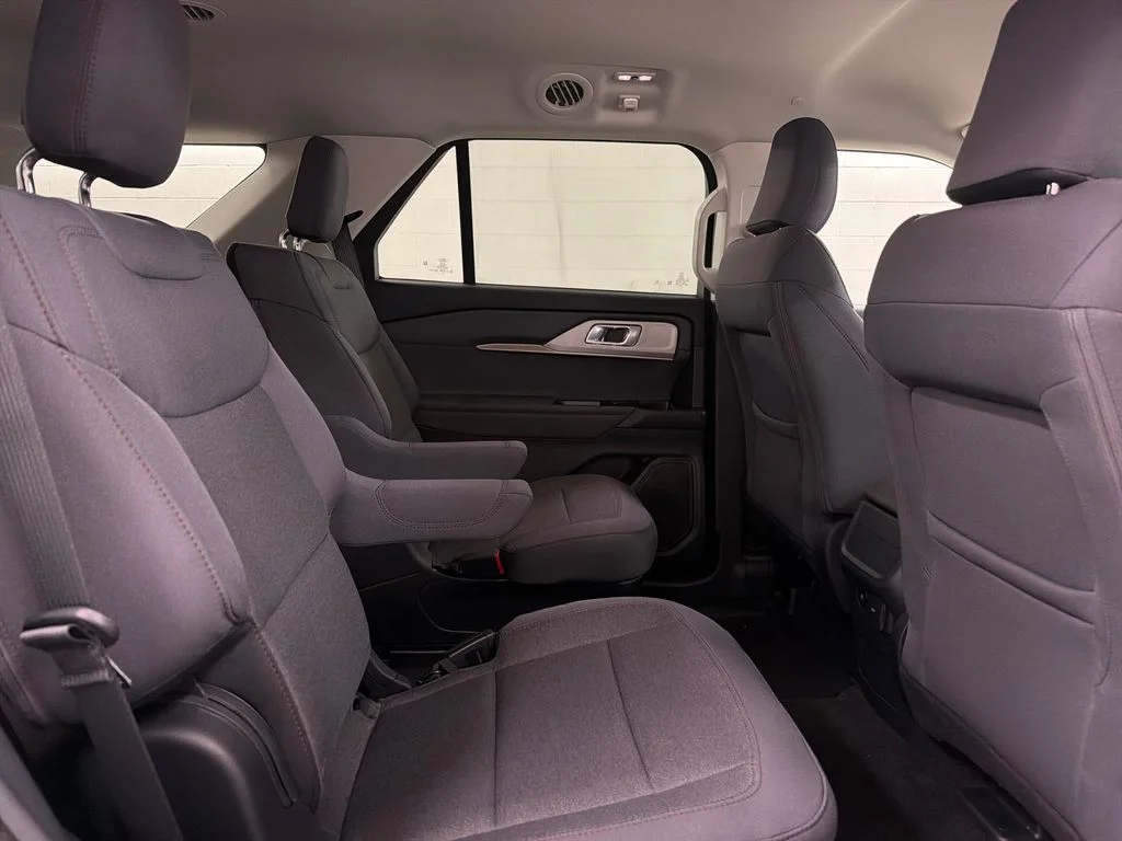 New 2026 Gray Ford Active image 30