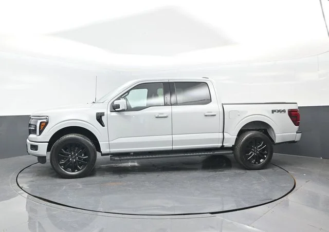 New 2026 Avalanche Ford Lariat® image 4