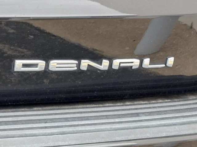 2022 GMC Yukon XL Denali - Photo 13