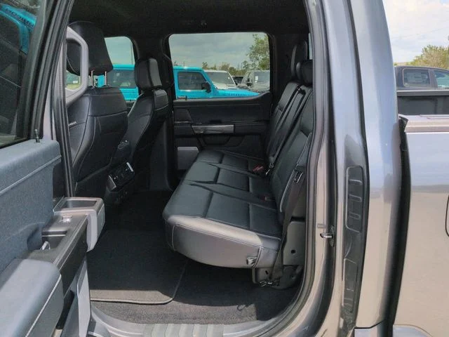 Used 2023 Gray Ford Lariat image 14