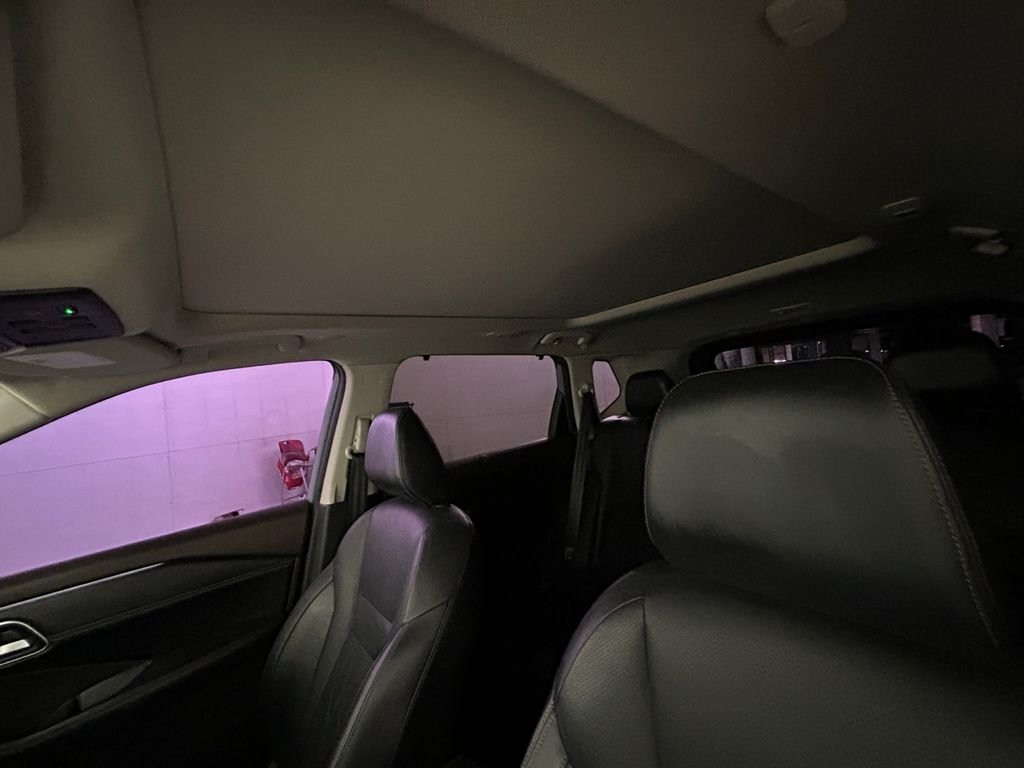Used 2022 Gray Nissan Platinum image 25