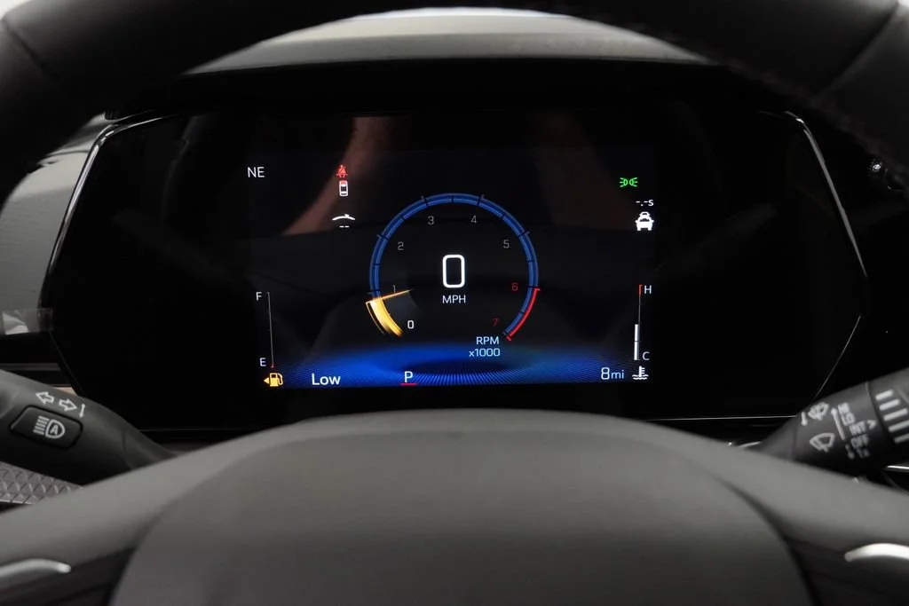 New 2026 Mosaic Black Metallic Chevrolet ACTIV image 14