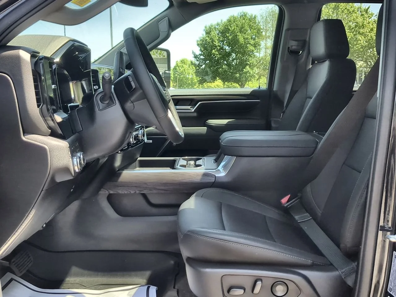 New 2026 Titanium Rush Metallic GMC SLT image 20