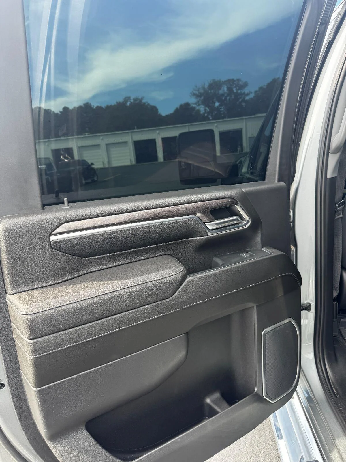Used 2024 Sterling Gray Metallic Chevrolet LTZ image 27