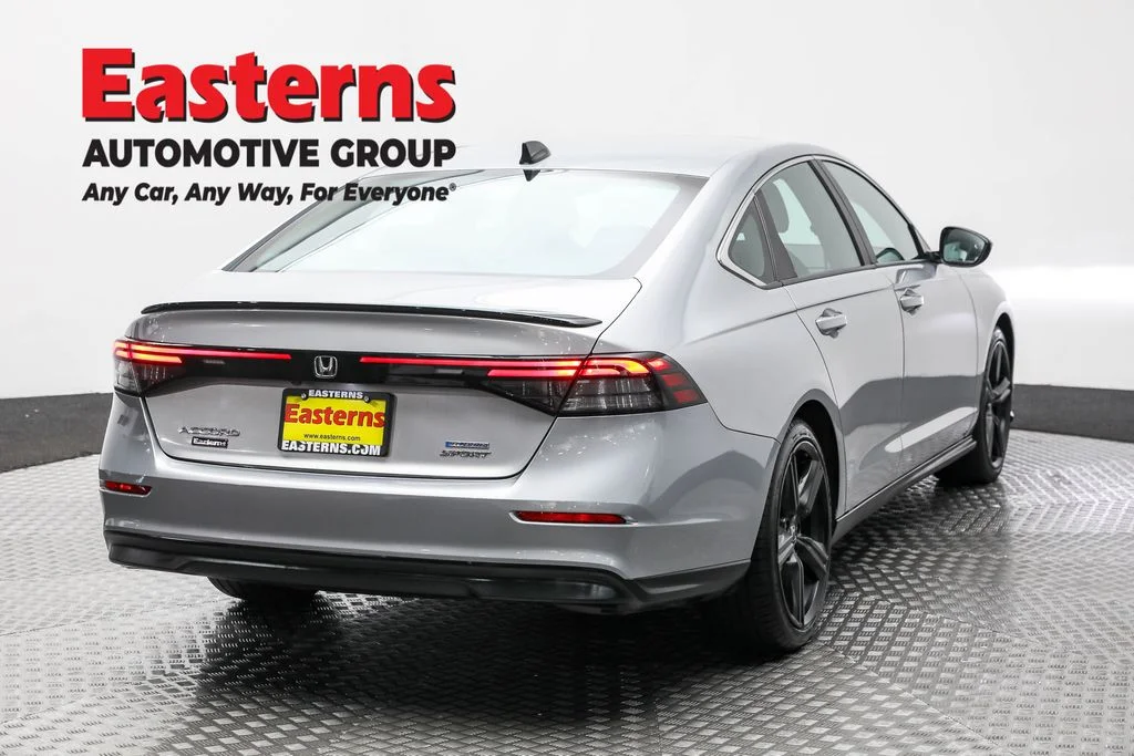 Used 2024 Gray Honda Sport image 5