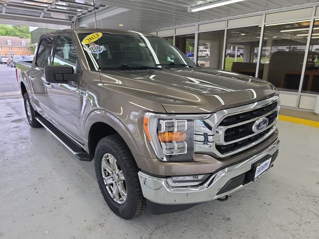 Used 2023 Gray Ford XLT image 7