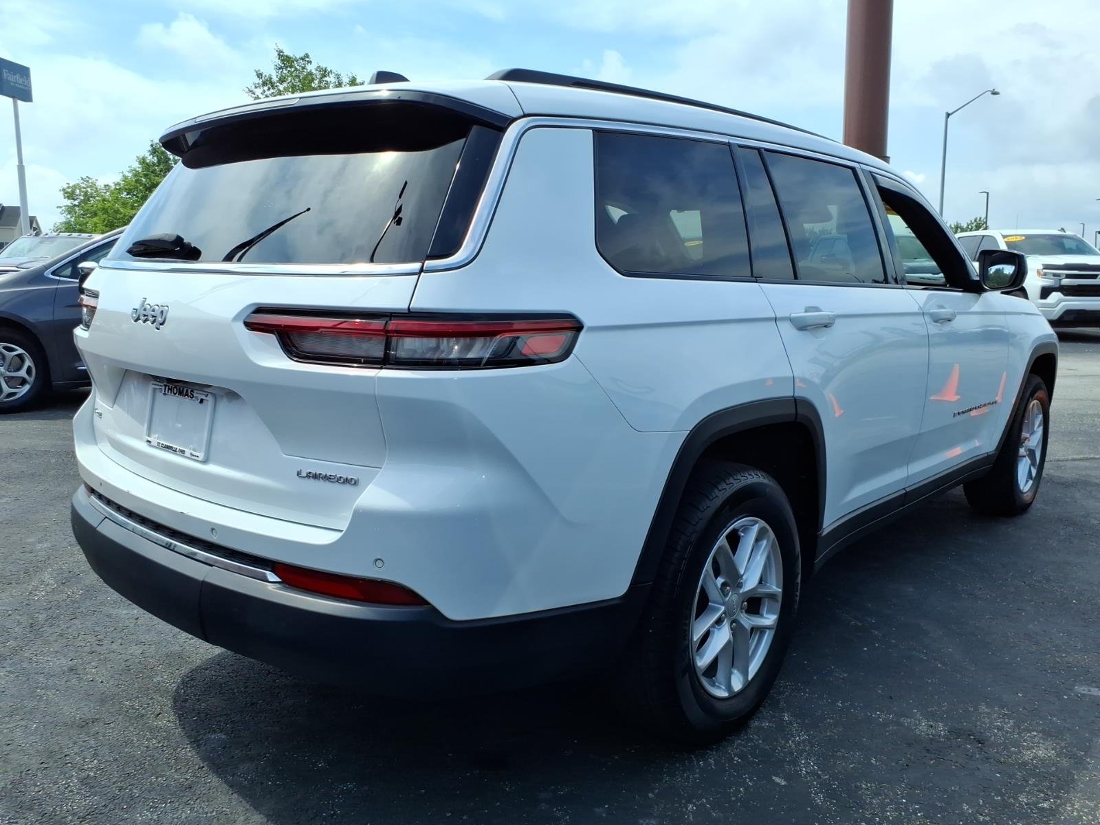 Certified Used 2024 Bright White Clear Coat Jeep Laredo X image 4